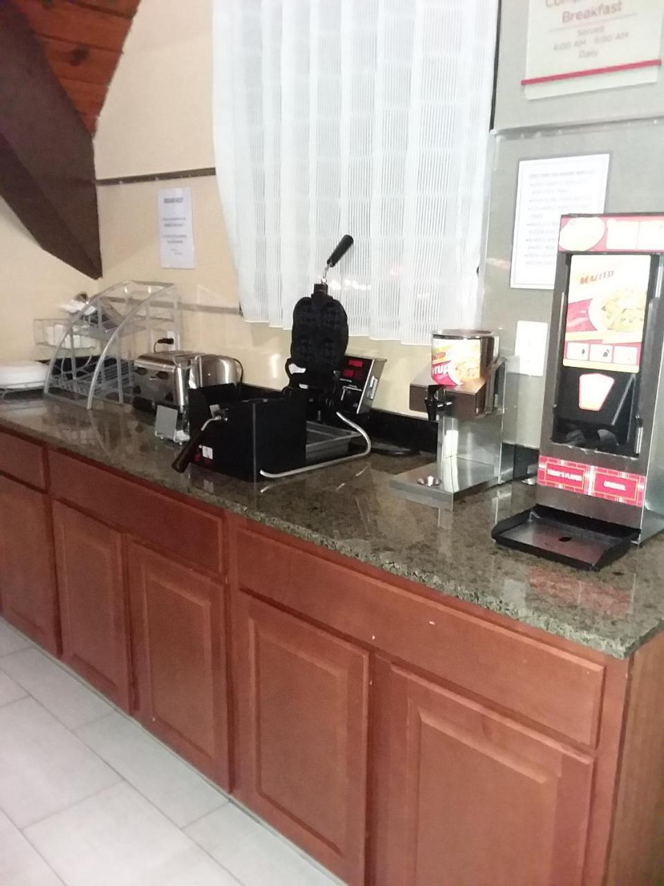 Hawthorn Suites By Wyndham Columbia Extérieur photo